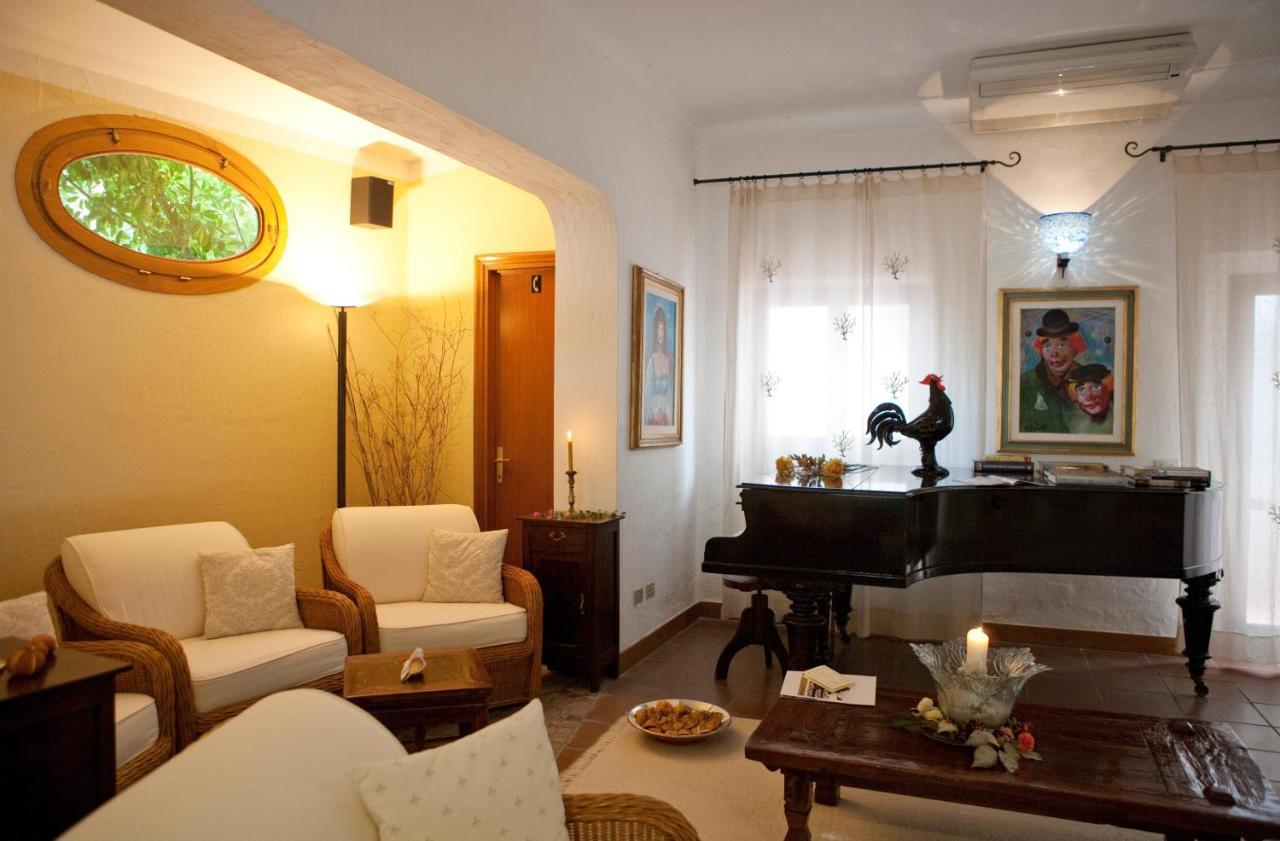 Gallo Nero Hotel