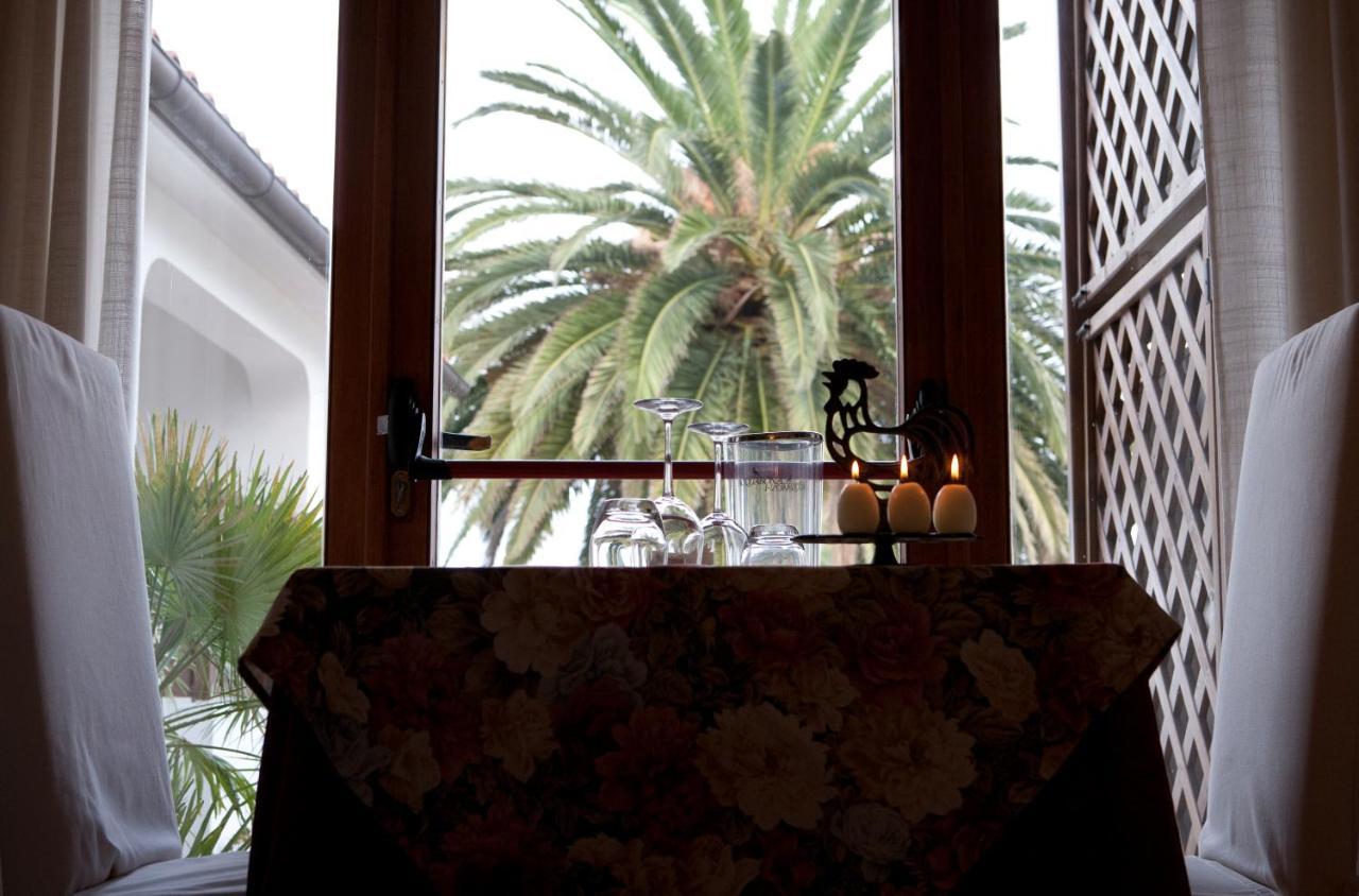 Gallo Nero Hotel SantʼAndrea
