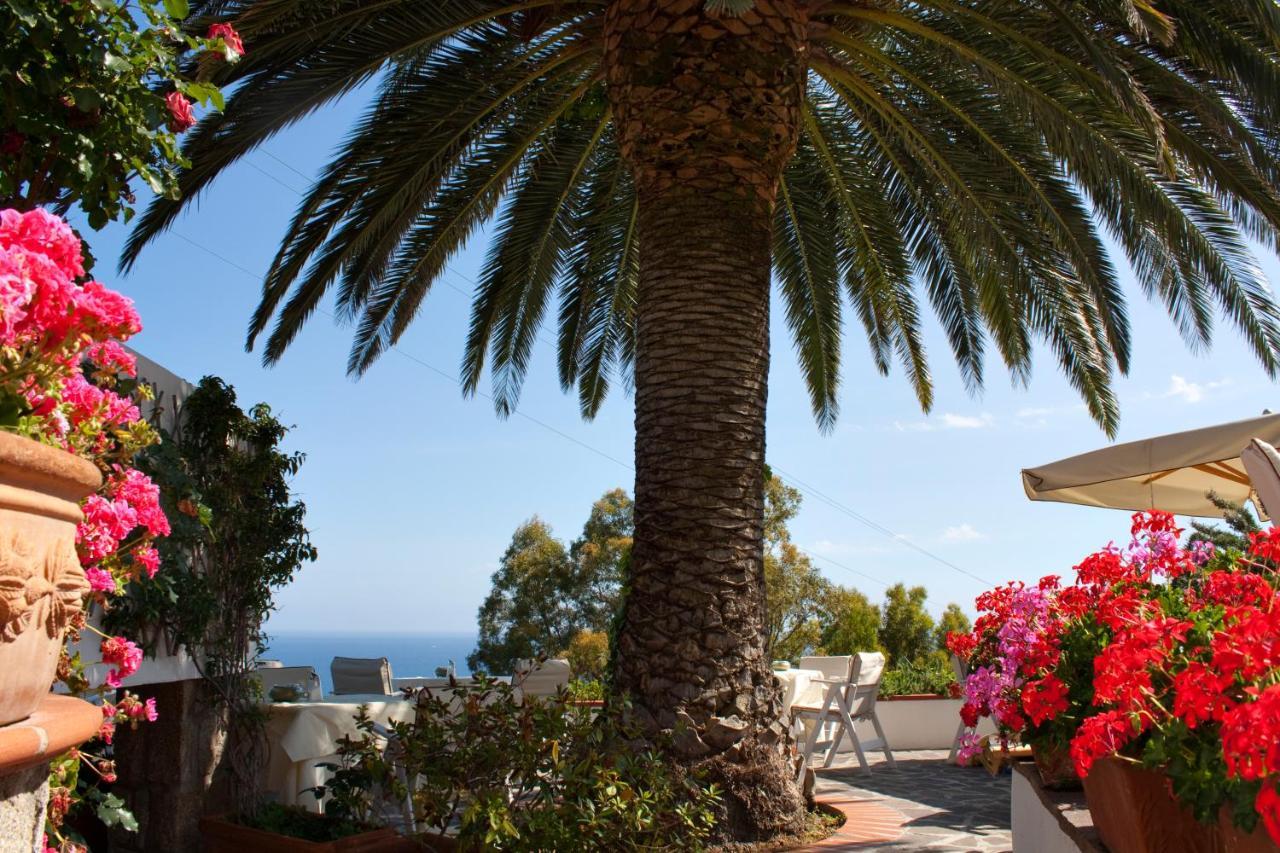 Gallo Nero Hotel 3*